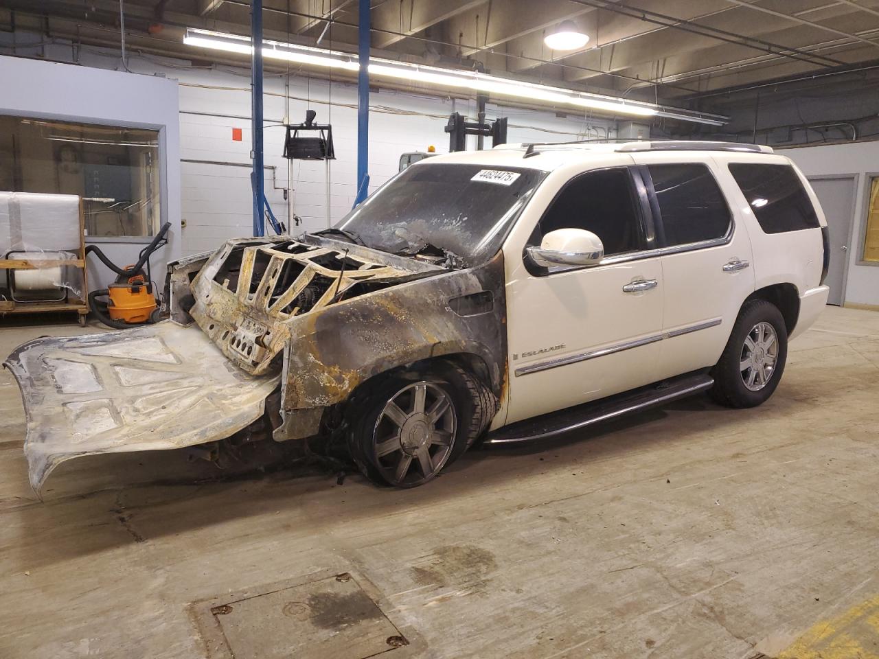 Wheeling, IL에서 판매 중인 2007 Cadillac Escalade Luxury - Burn - Engine