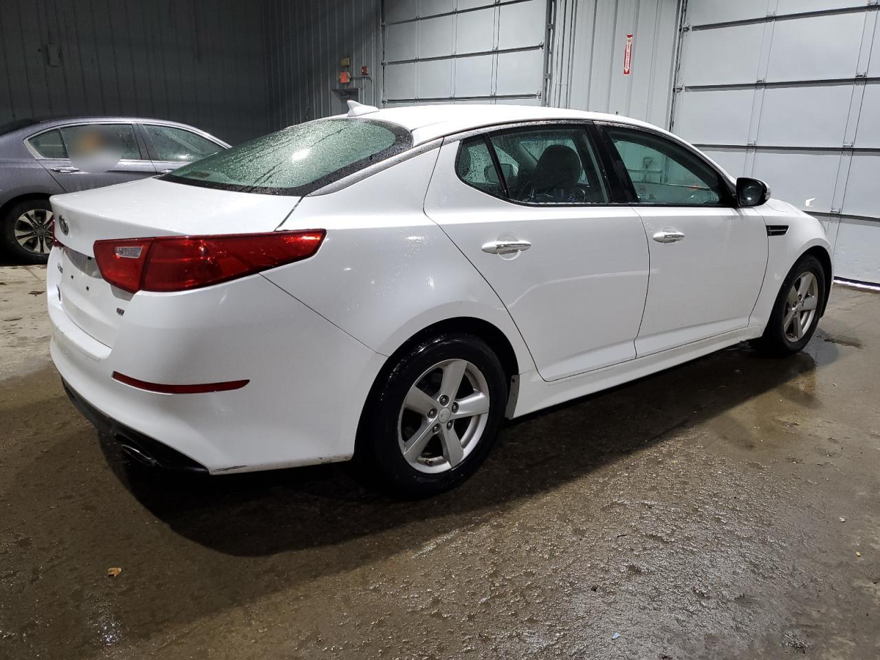 2015 Kia Optima - Image 3