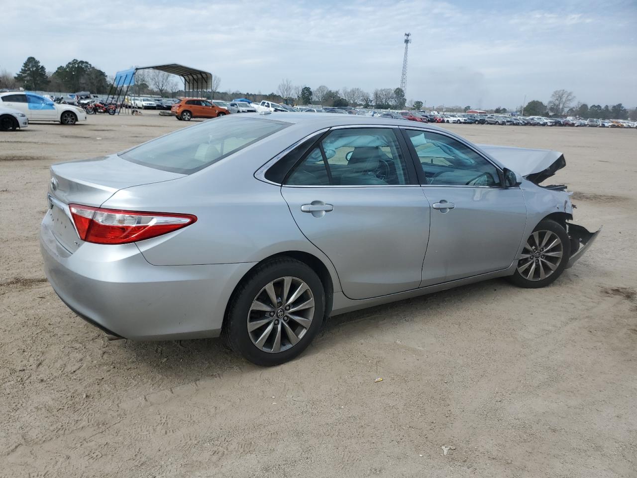 4T1BK1FK7GU573221 TOYOTA CAMRY 2016