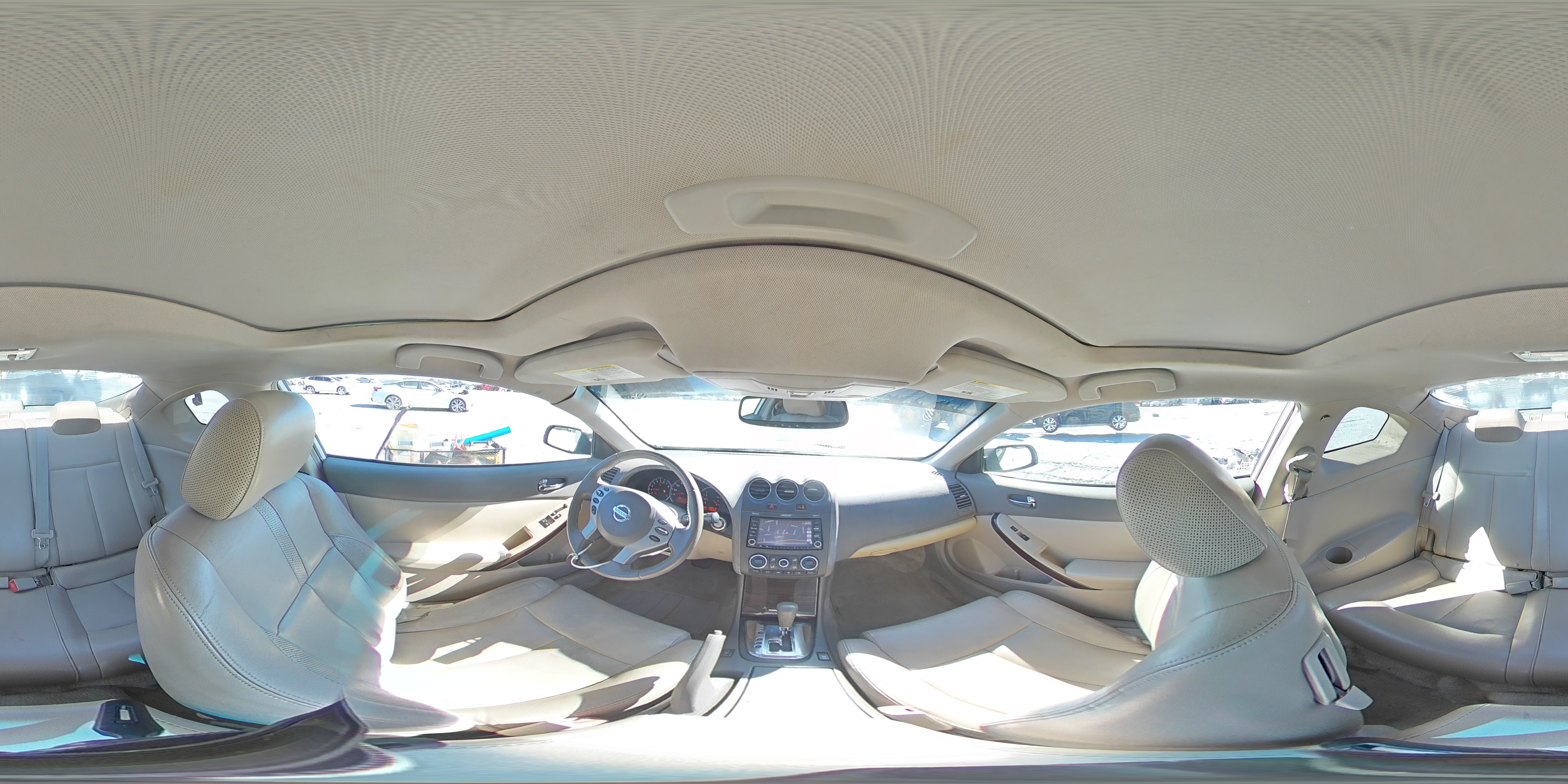 2010 Nissan Altima - Image 13