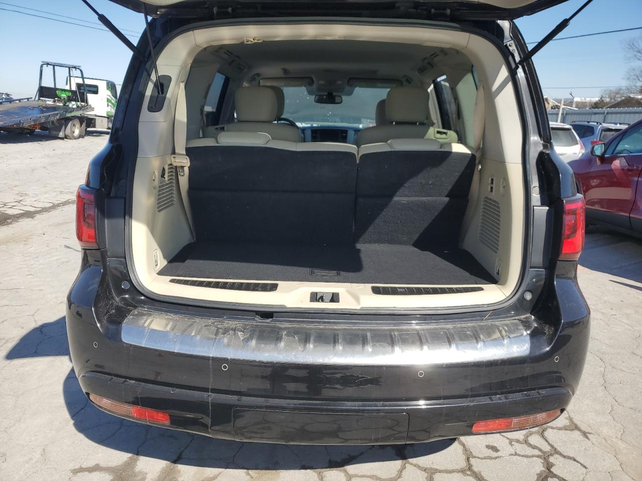 2018 Infiniti QX80 - Image 6