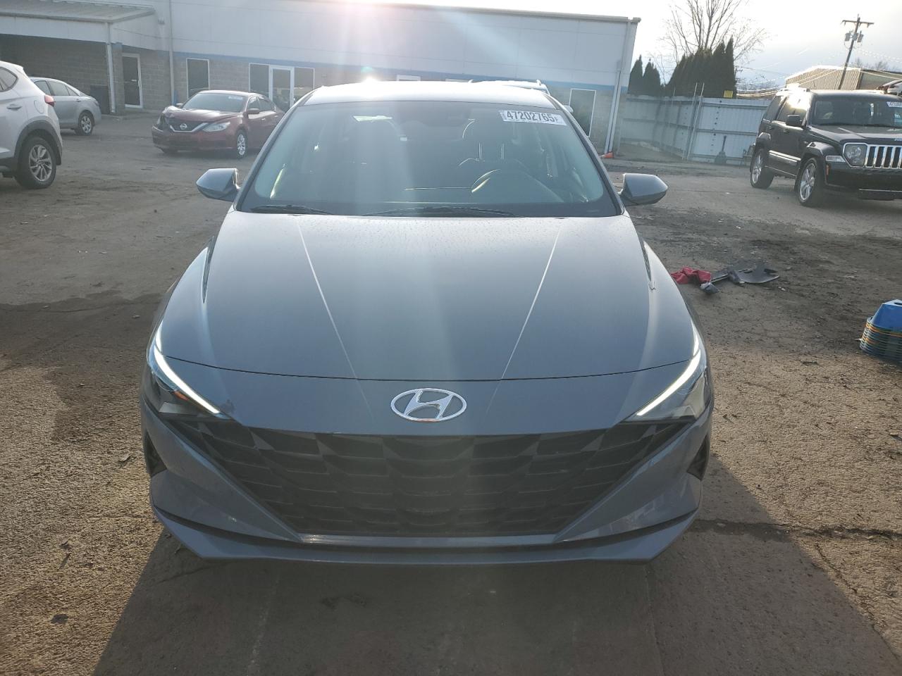 2021 Hyundai Elantra - Image 5
