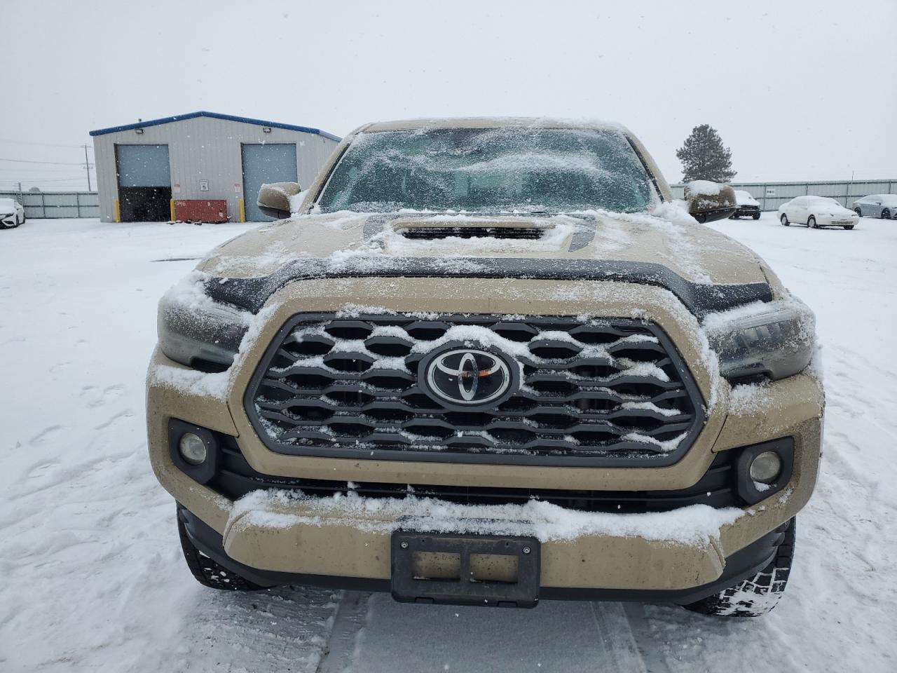 2020 Toyota Tacoma - Image 5