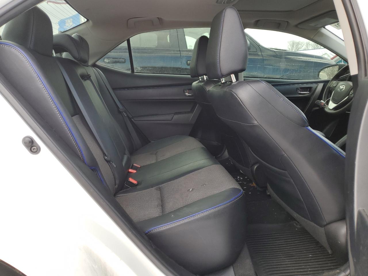 2018 Toyota Corolla - Image 10