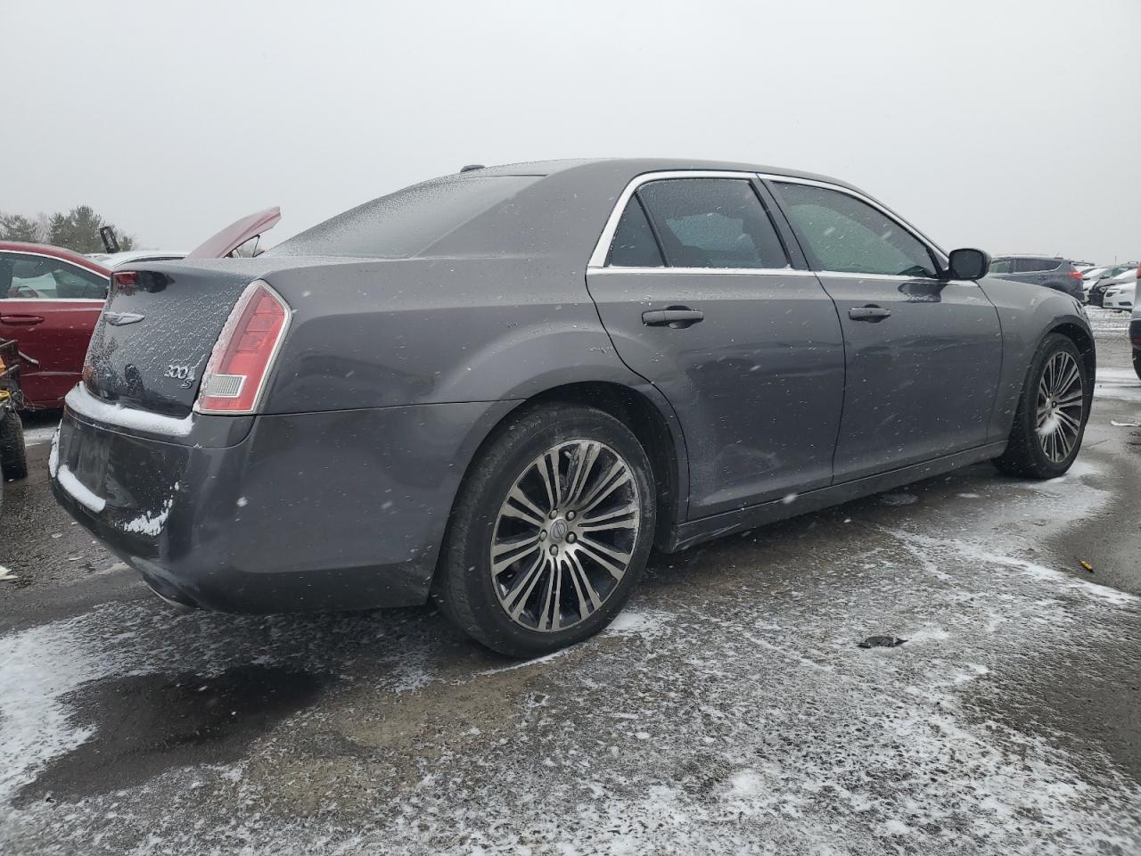 2013 Chrysler 300 - Image 3