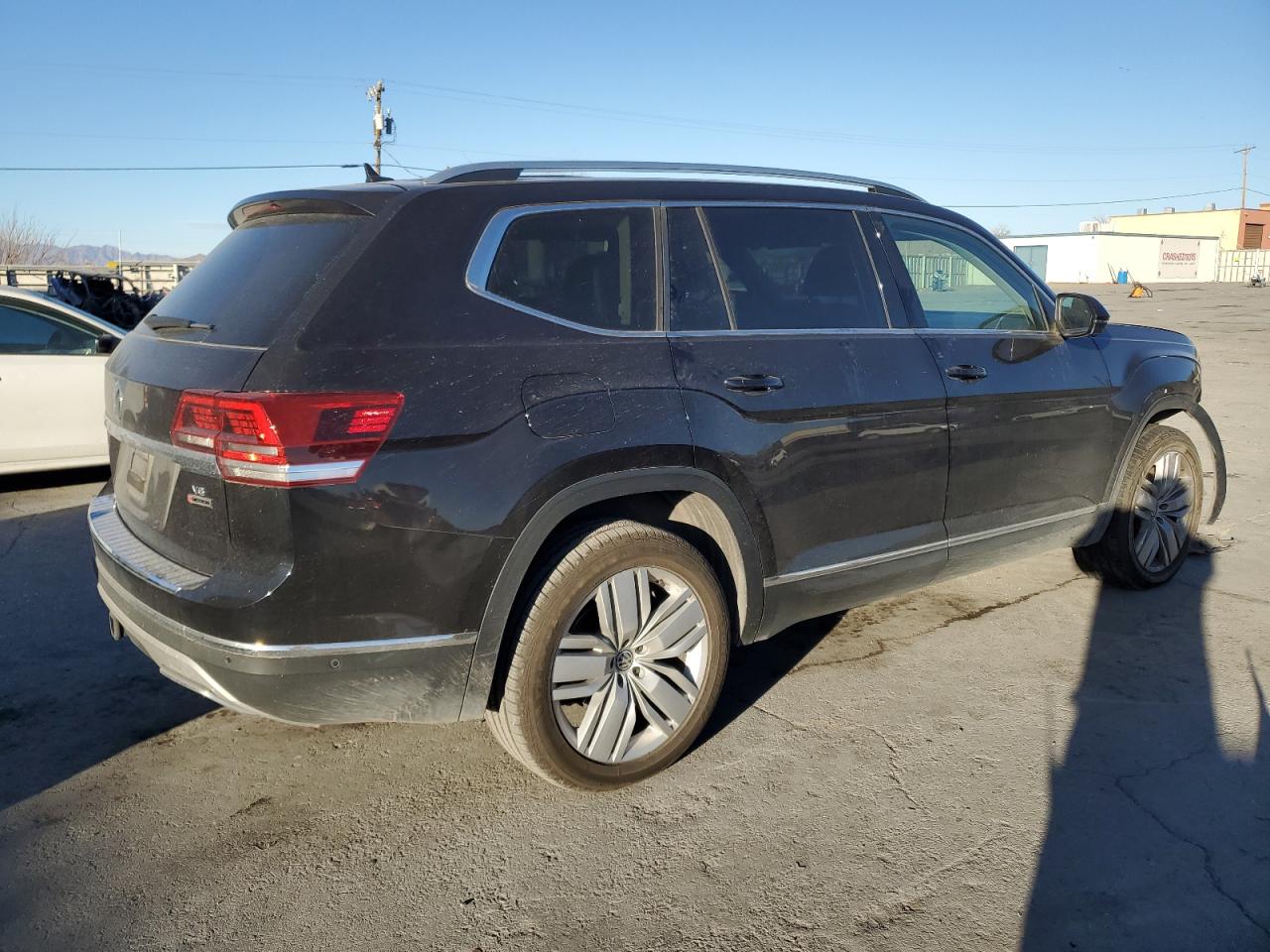 2019 Volkswagen Atlas - Image 3