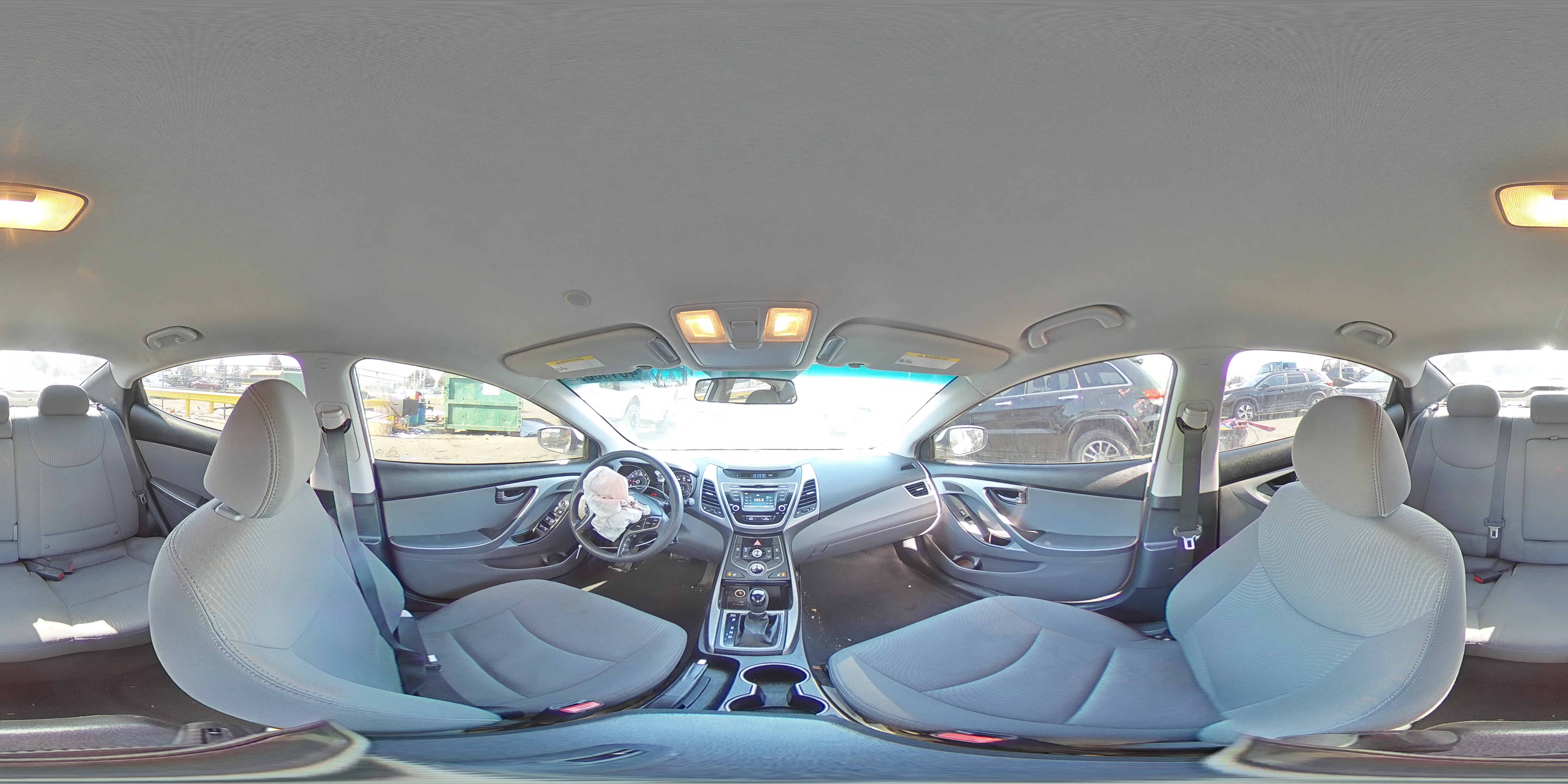 2014 Hyundai Elantra - Image 12