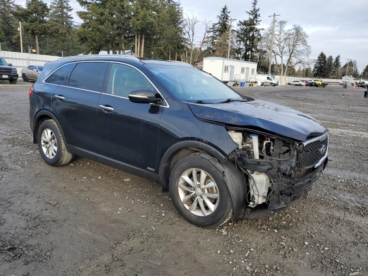 2016 Kia Sorento - Image 4