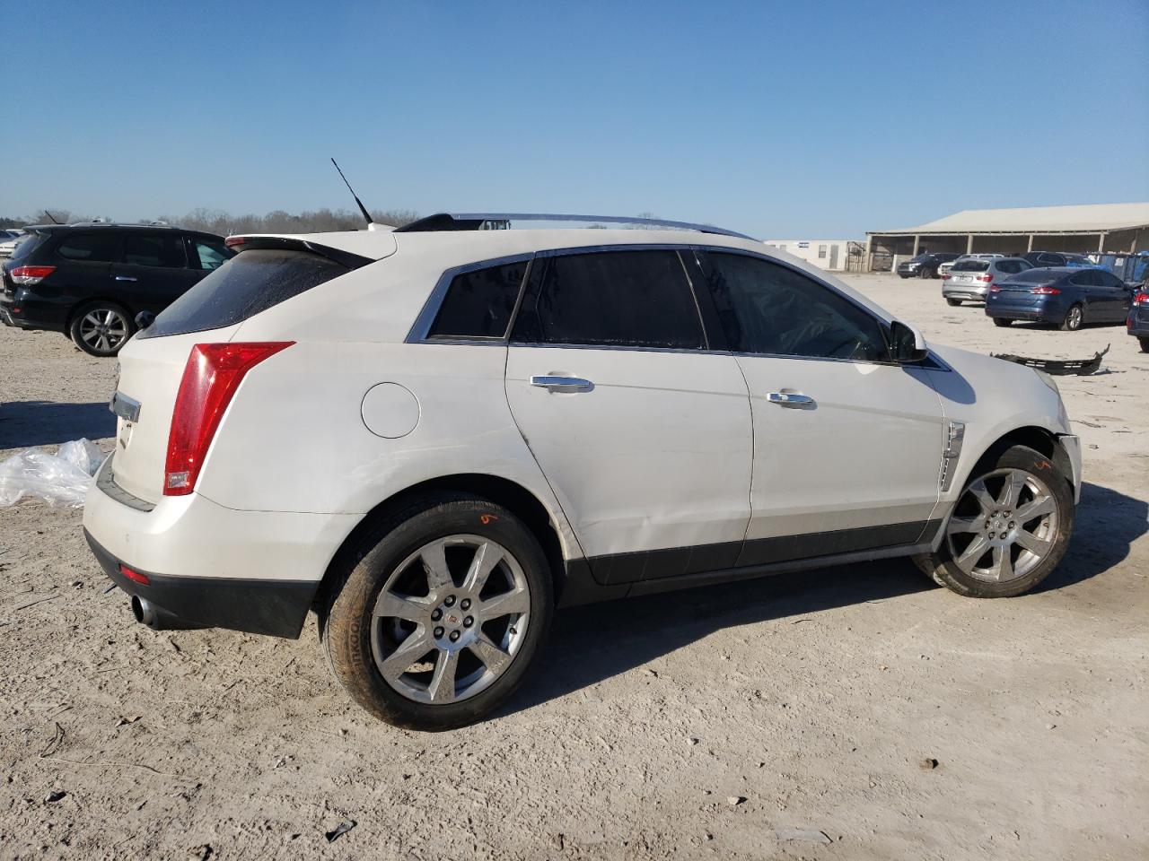 2010 Cadillac SRX - Image 3