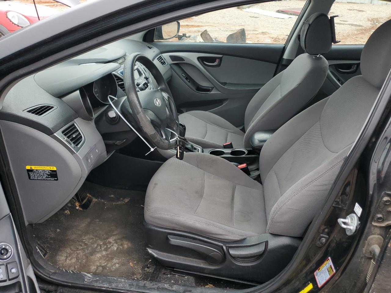 2015 Hyundai Elantra - Image 7