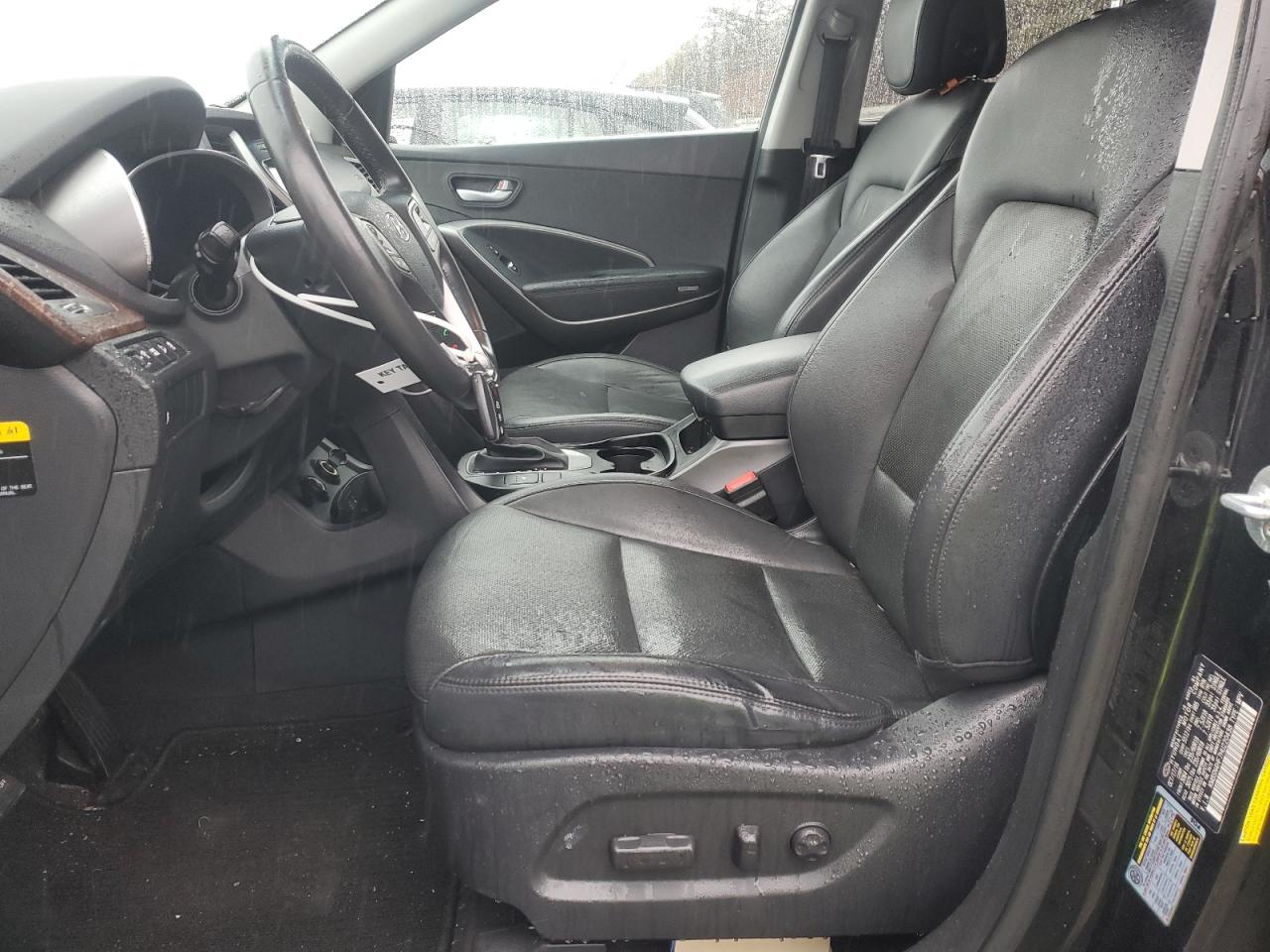 2017 Hyundai Santa Fe - Image 7