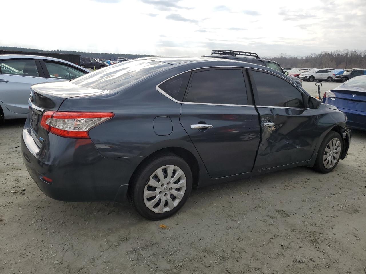 2014 Nissan Sentra - Image 3