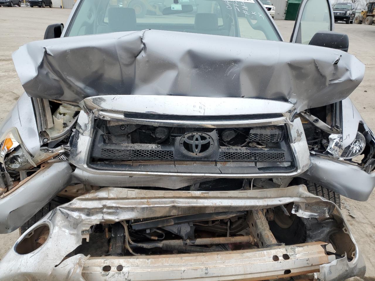 2010 Toyota Tundra - Image 13