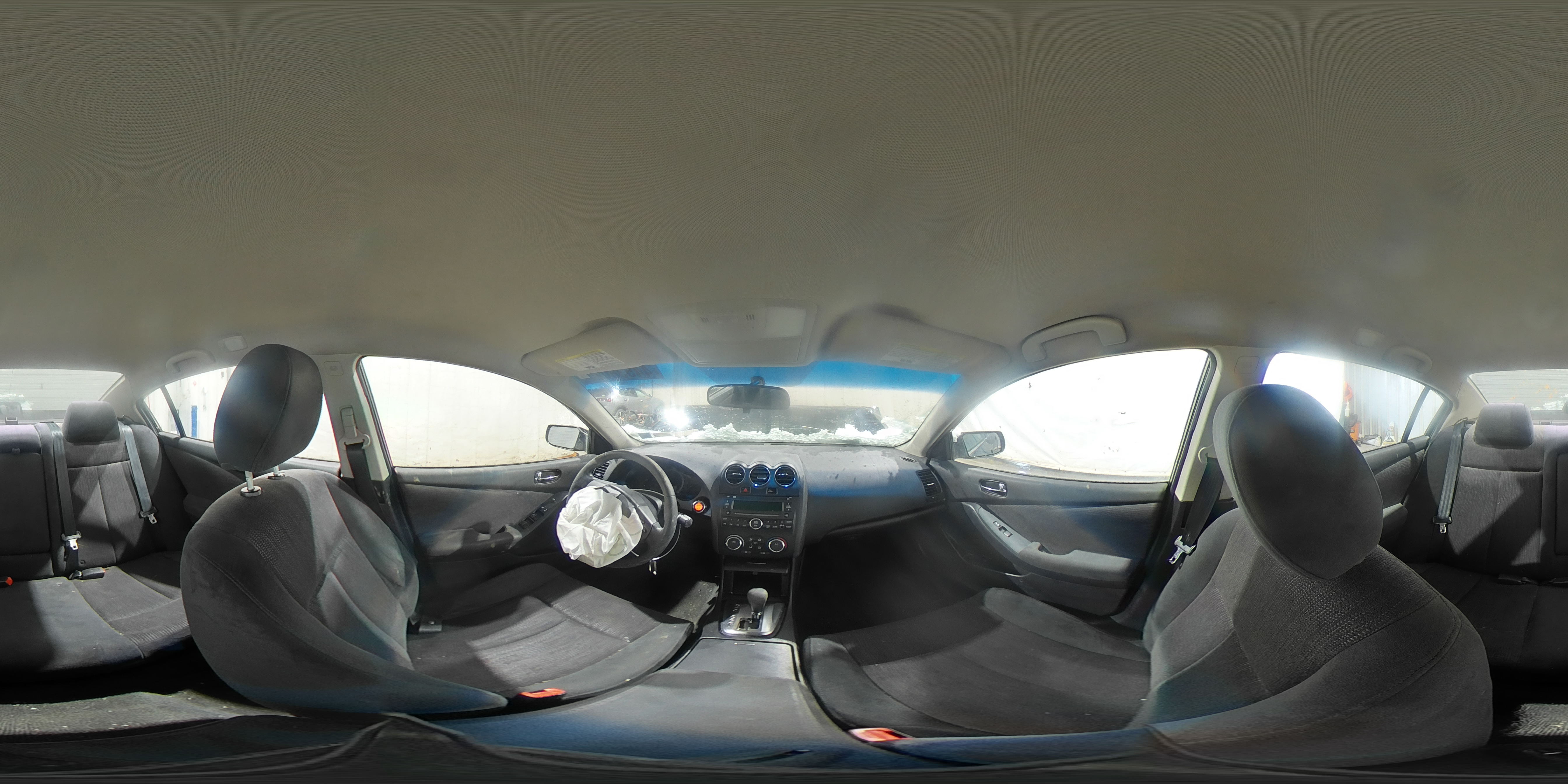 2011 Nissan Altima - Image 12