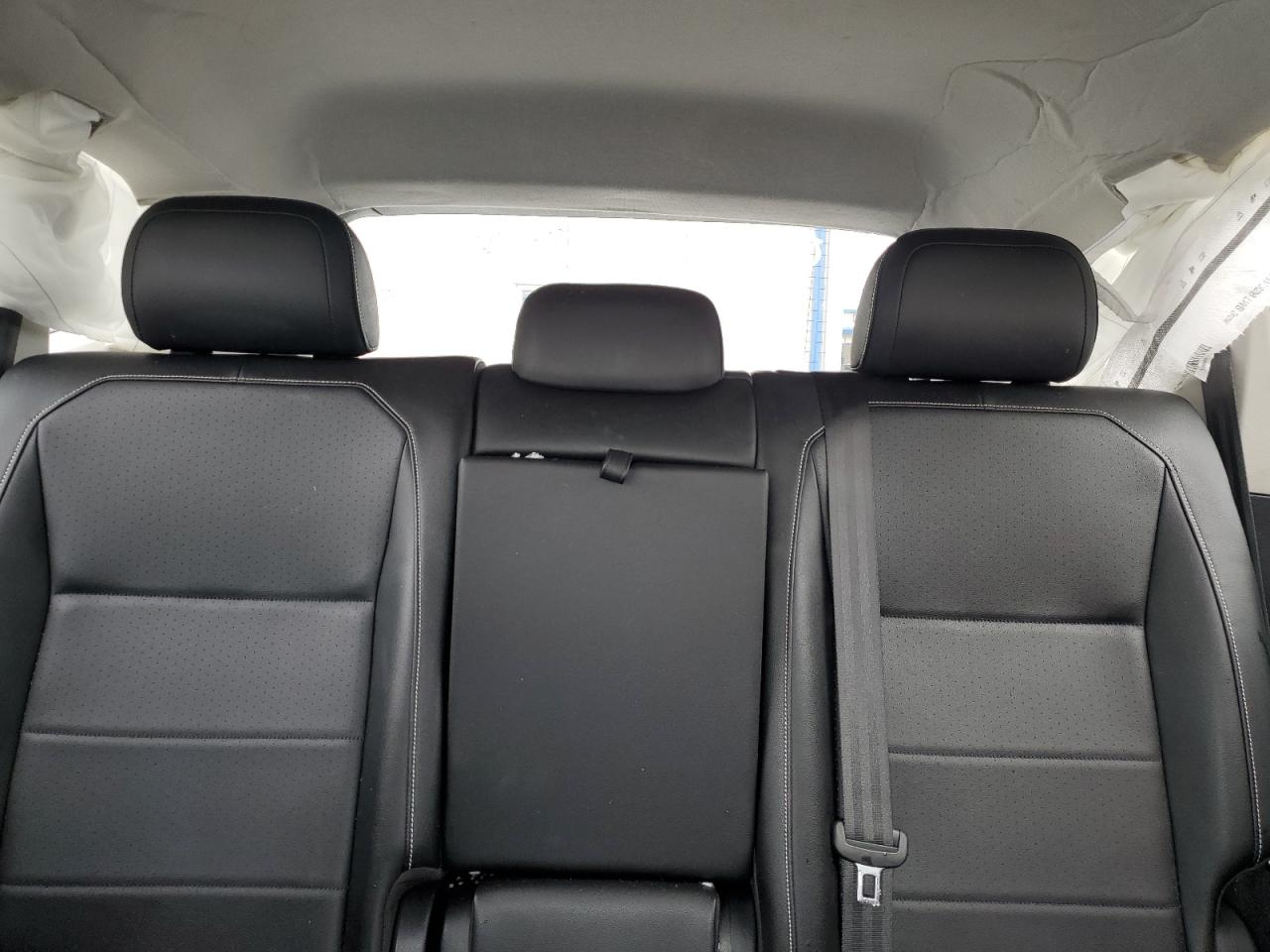 2021 Volkswagen Tiguan - Image 10