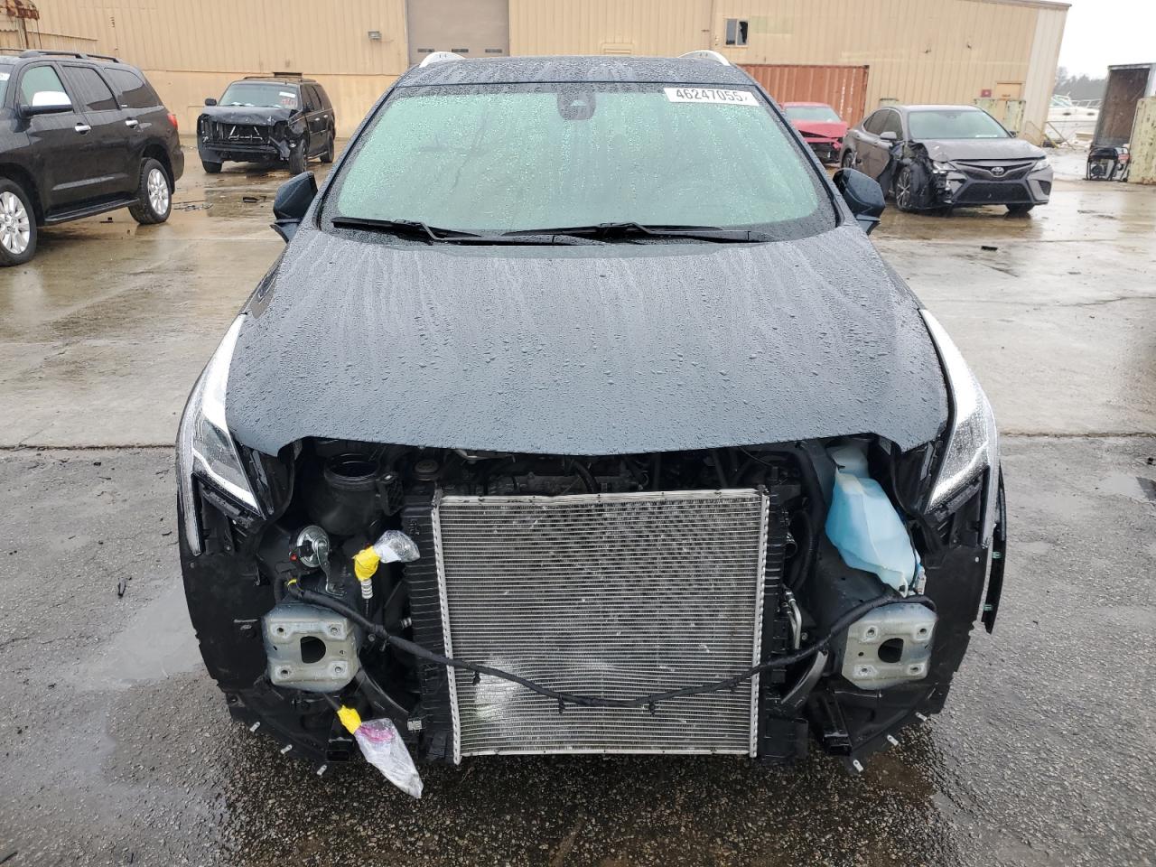 2021 Cadillac XT5 - Image 5