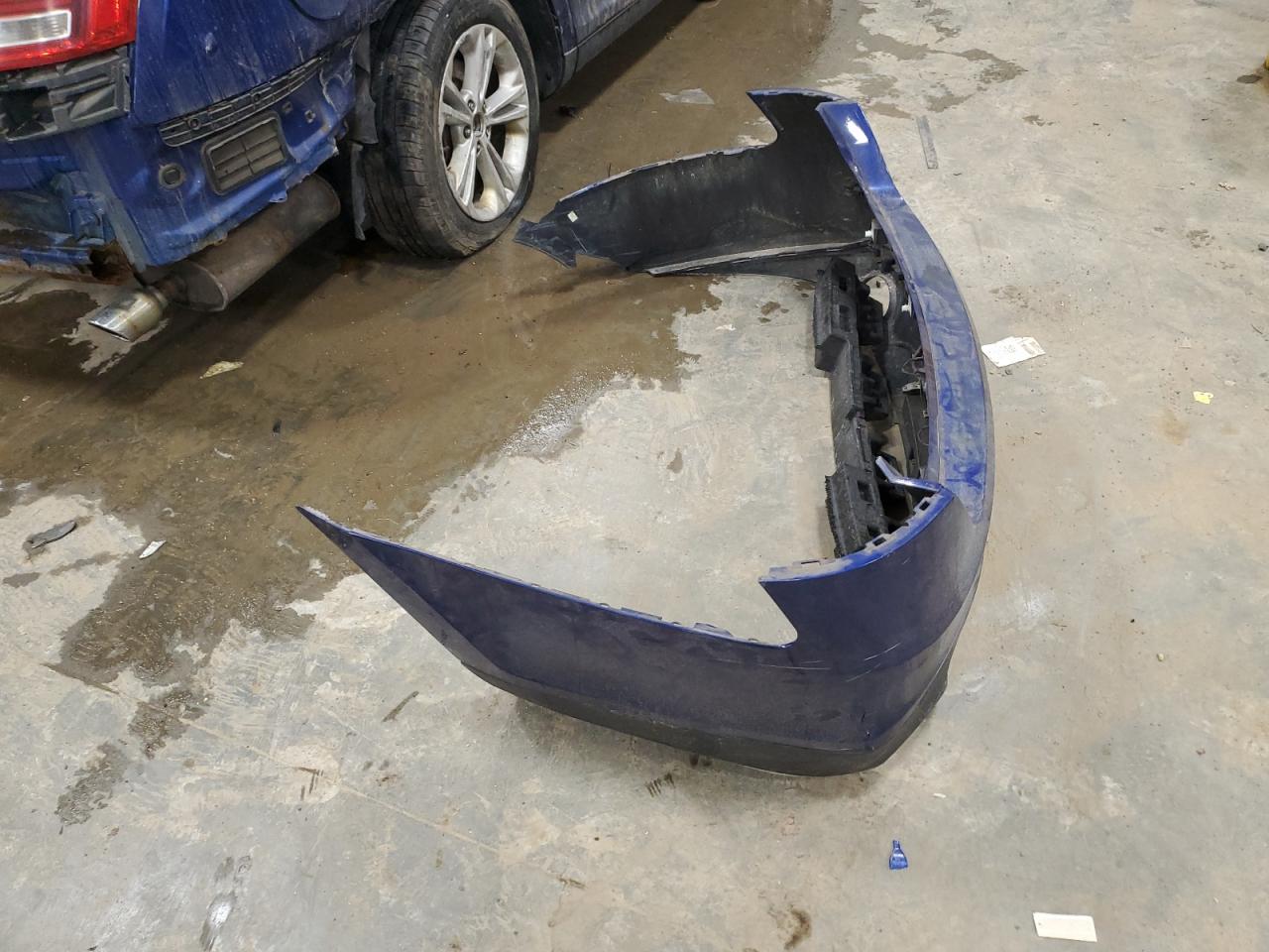 2013 Ford Taurus - Image 12