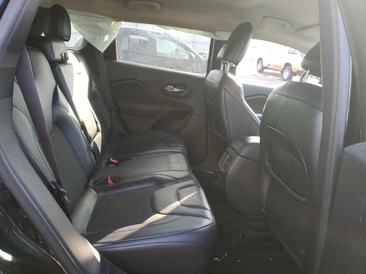 2021 Jeep Grand Cherokee - Image 11