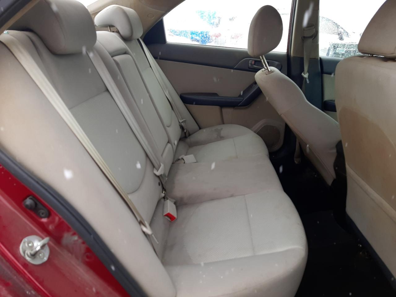 2010 Kia Forte - Image 11