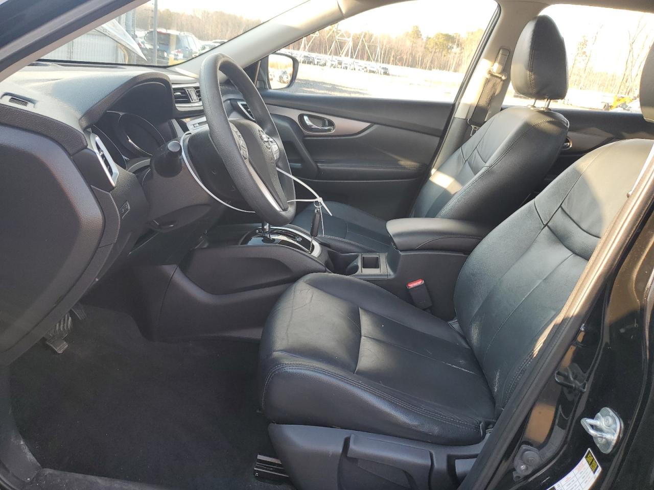 2015 Nissan Rogue - Image 7