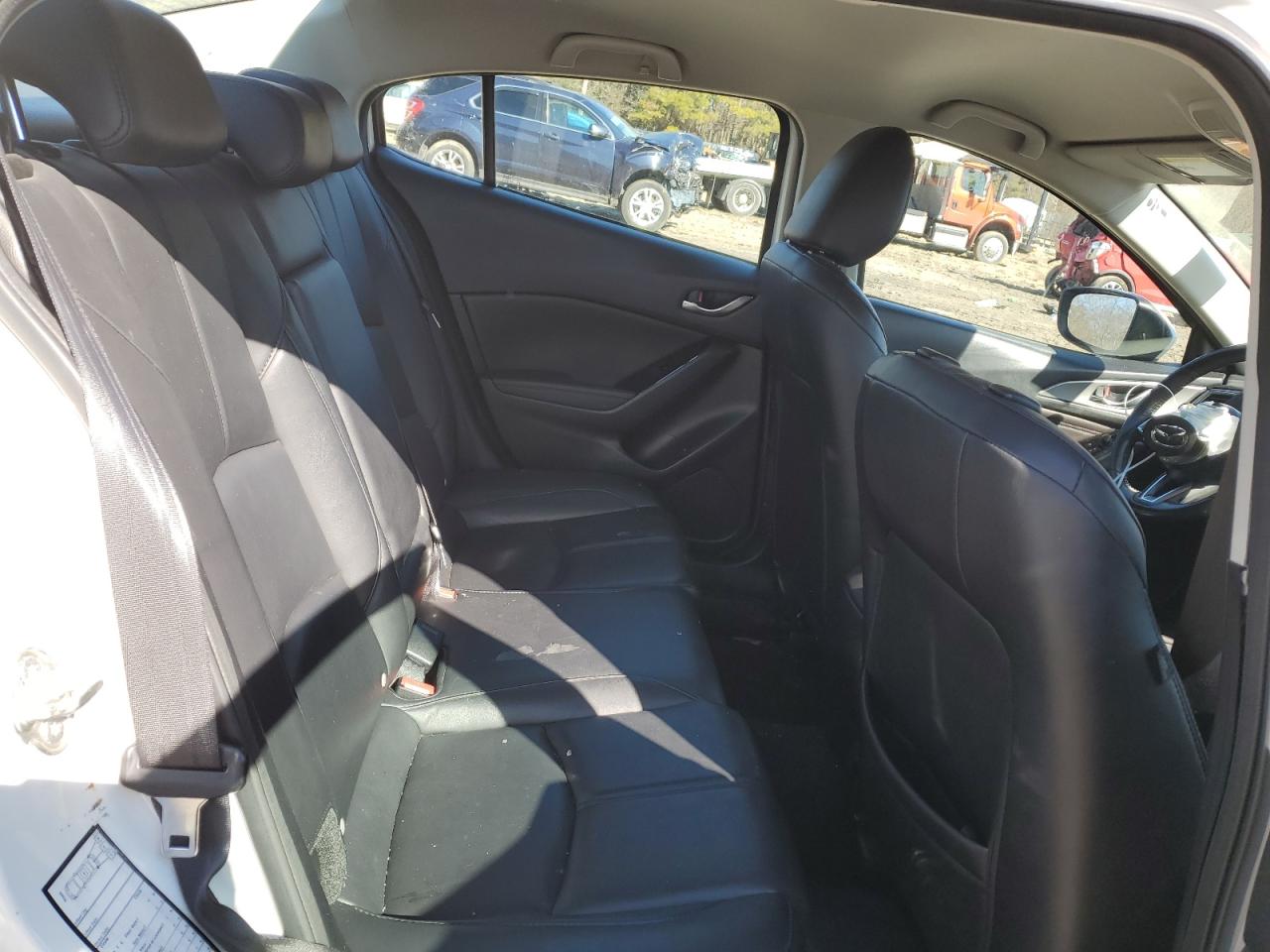 2018 Mazda 3 - Image 10