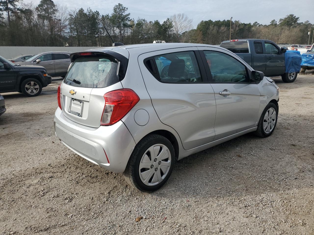 2017 Chevrolet Spark - Image 3