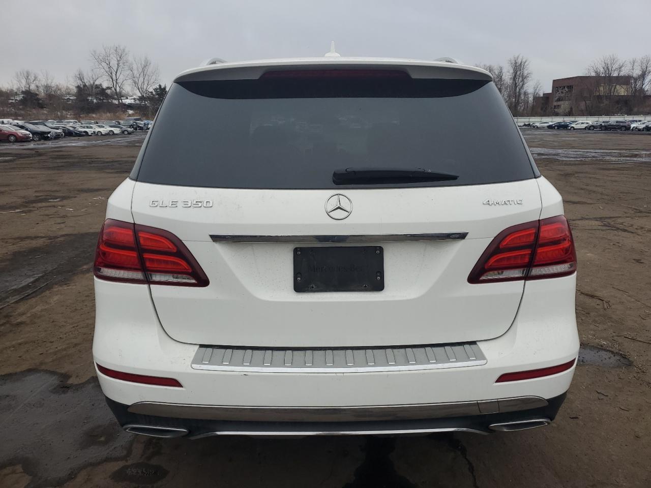 2017 Mercedes-Benz GLE - Image 6