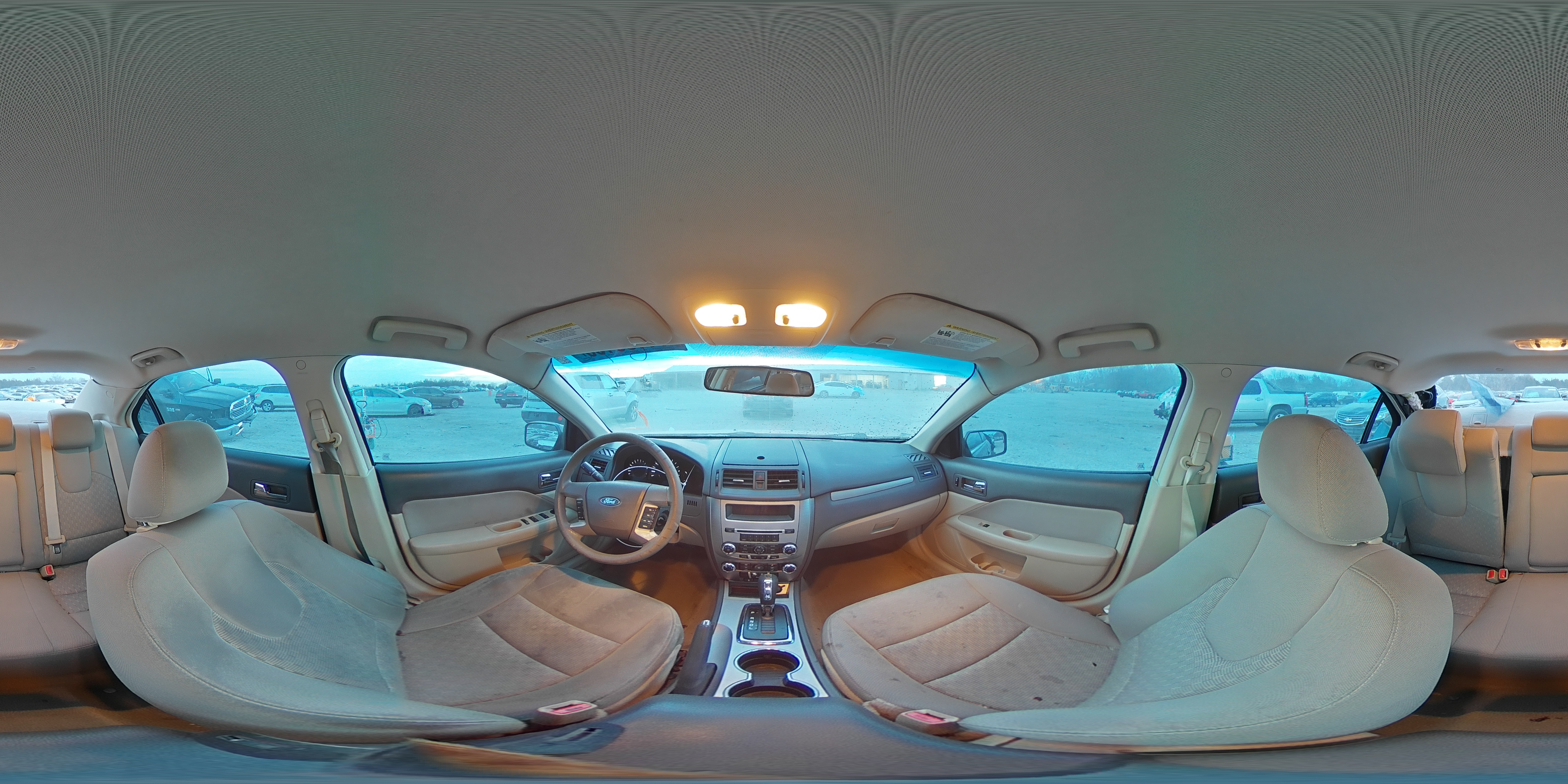 2010 Ford Fusion - Image 13