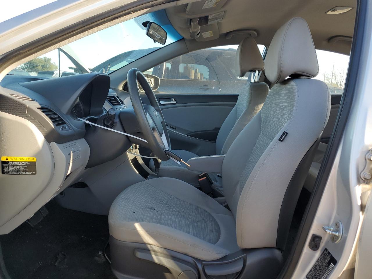 2016 Hyundai Accent - Image 7