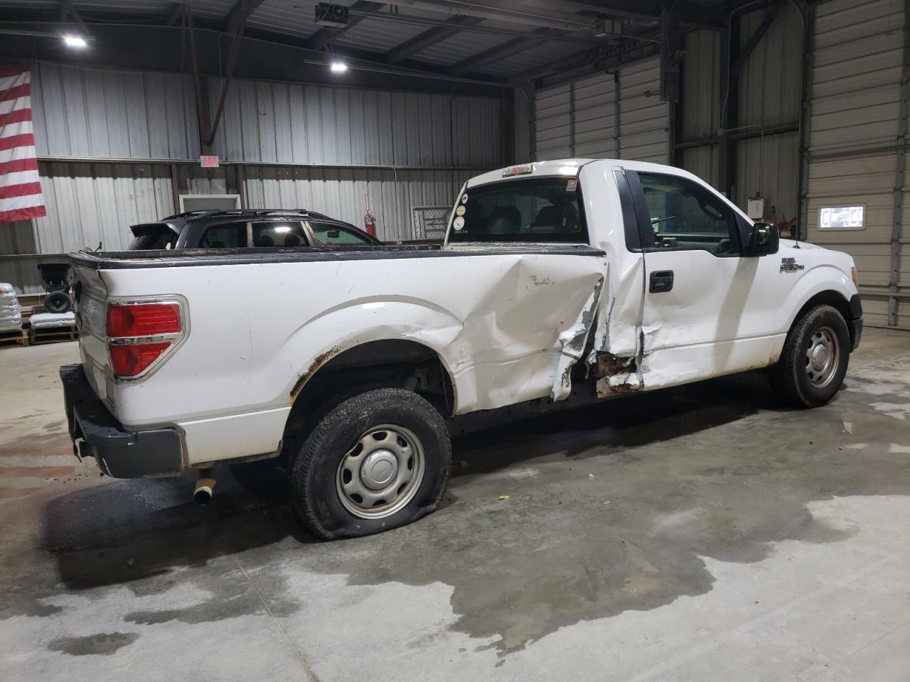 2011 Ford F-150 - Image 3