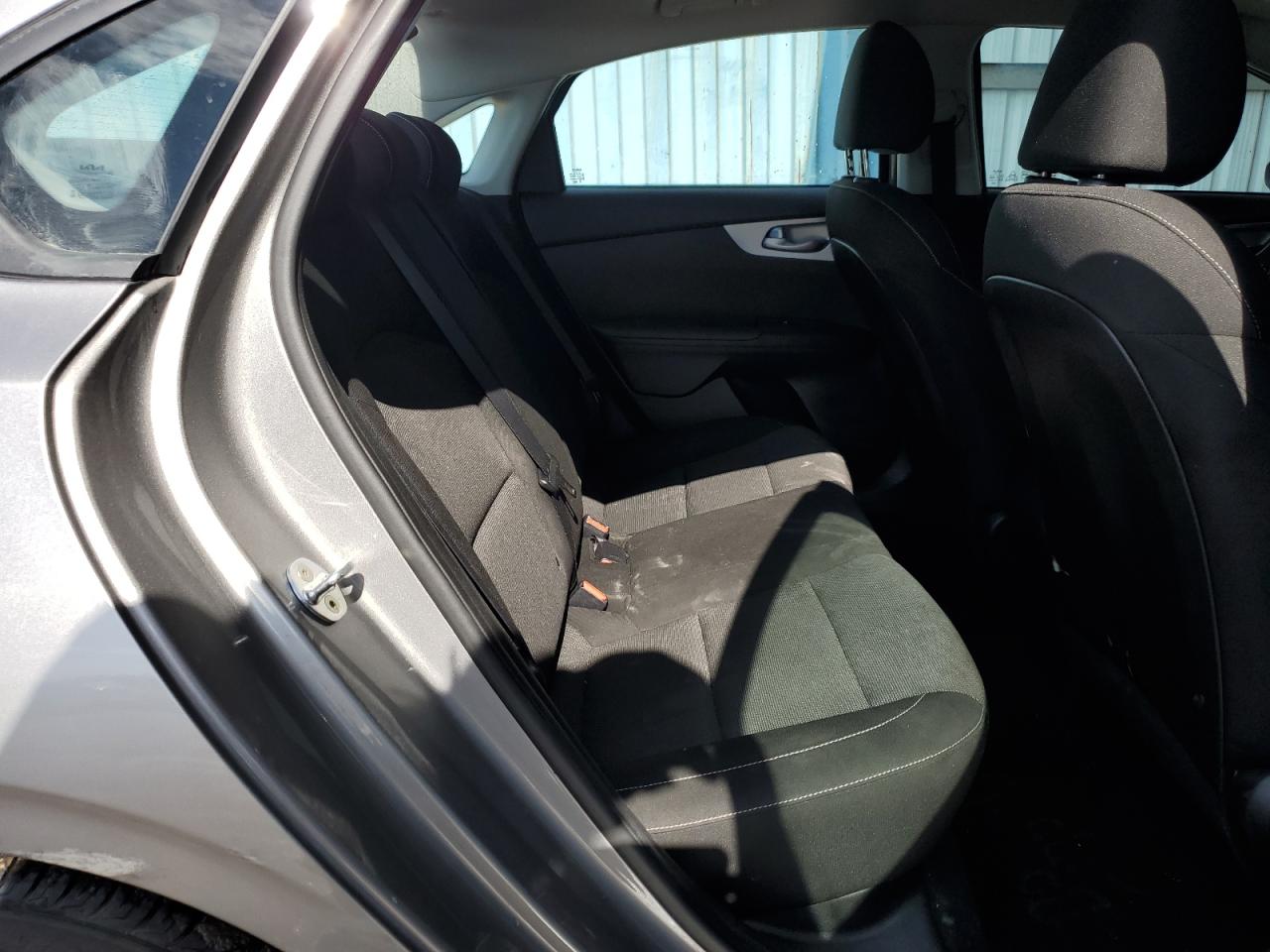 2023 Kia Forte - Image 10