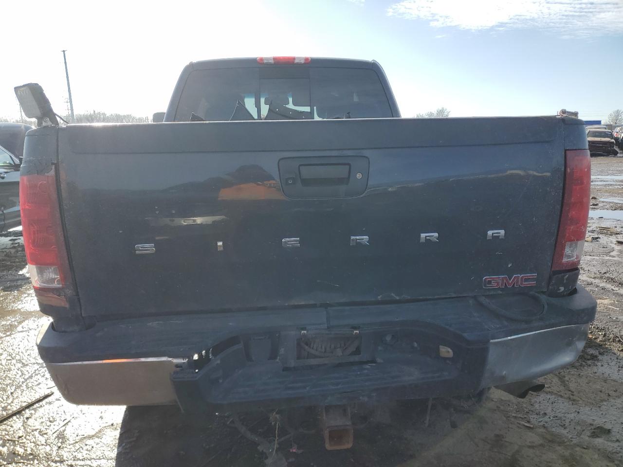 2013 GMC Sierra - Image 6