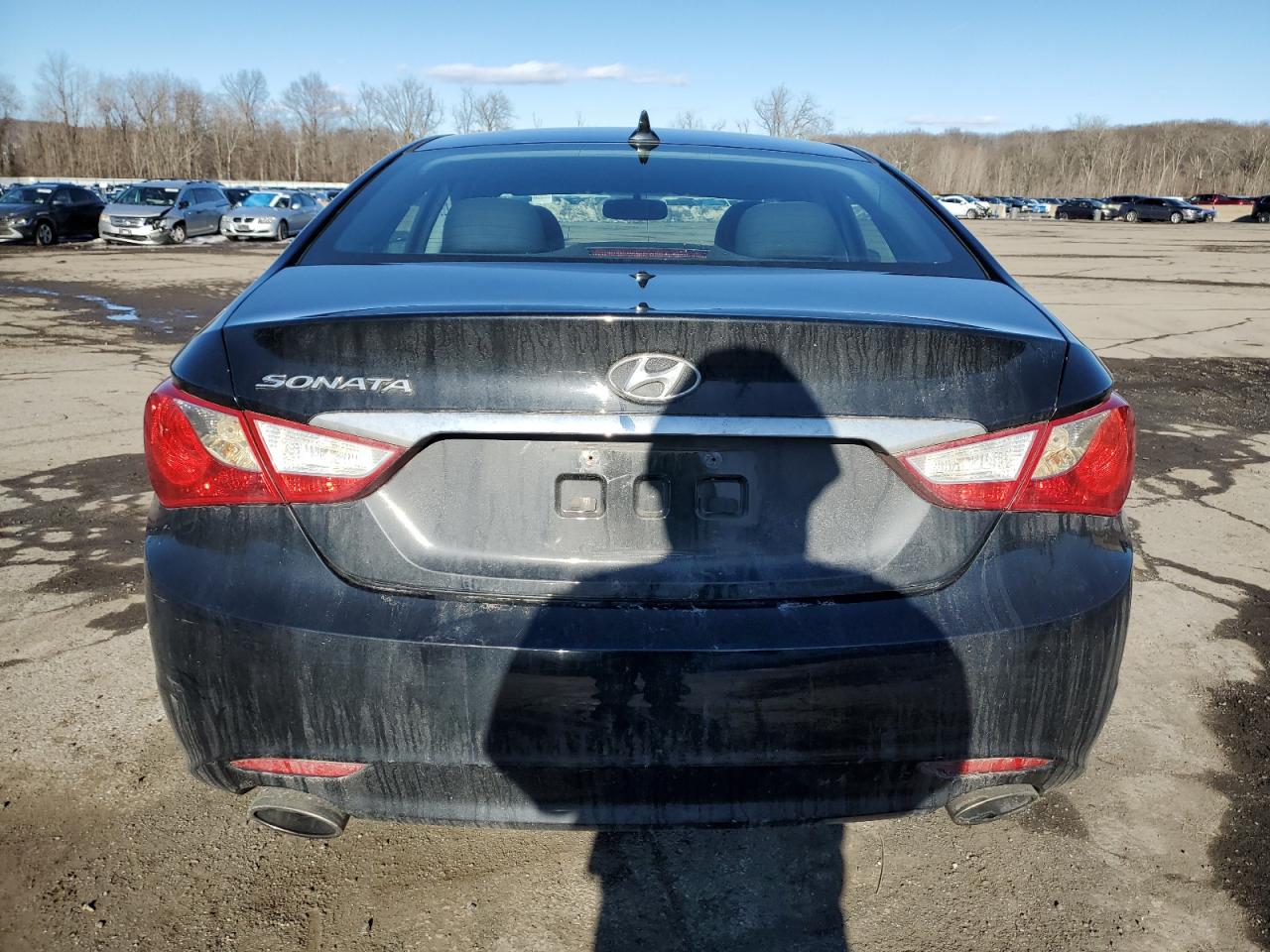 2011 Hyundai Sonata - Image 6