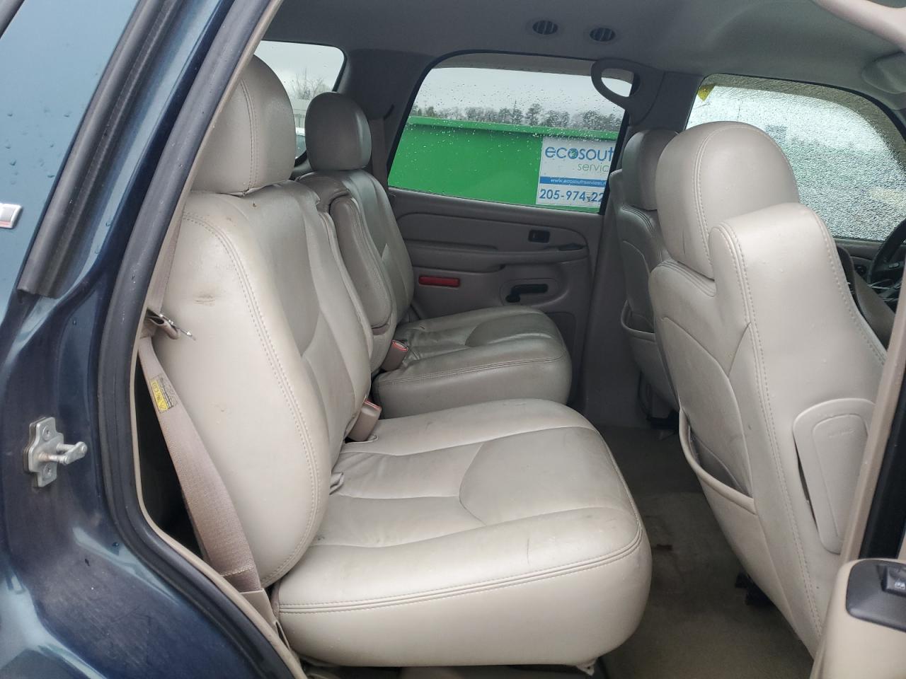 2006 Chevrolet Tahoe - Image 11