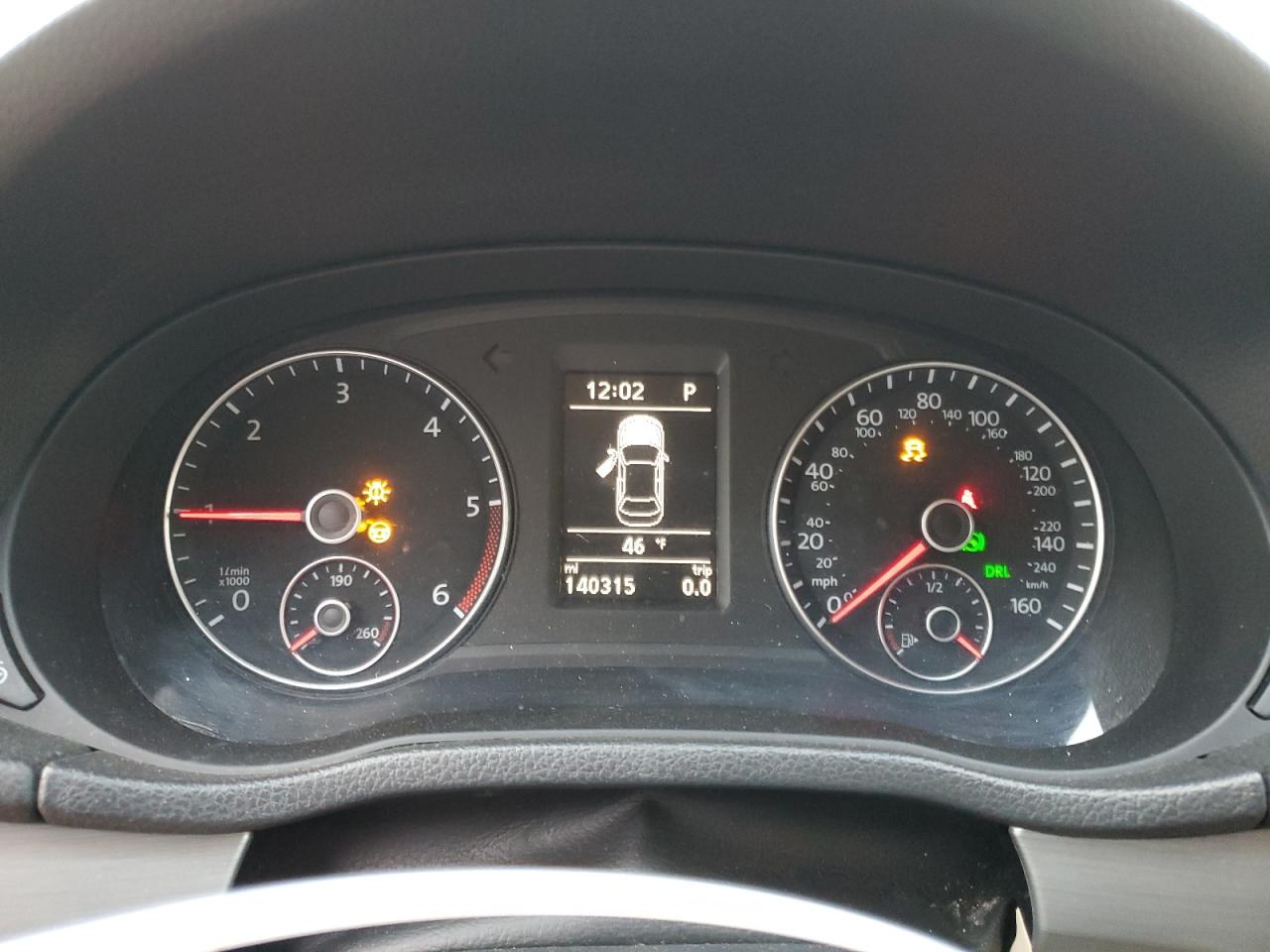 2014 Volkswagen Passat - Image 9