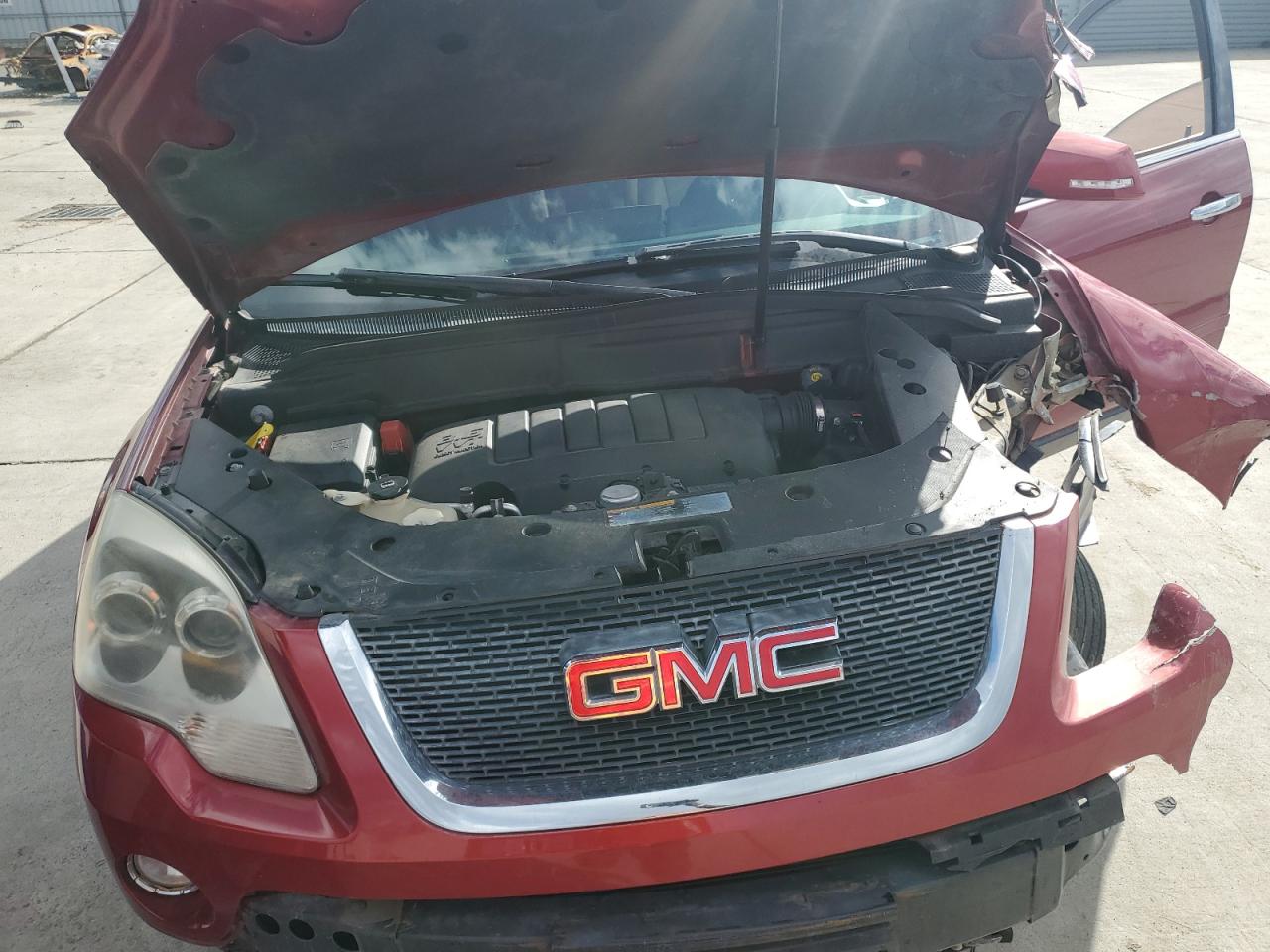 2012 GMC Acadia - Image 14