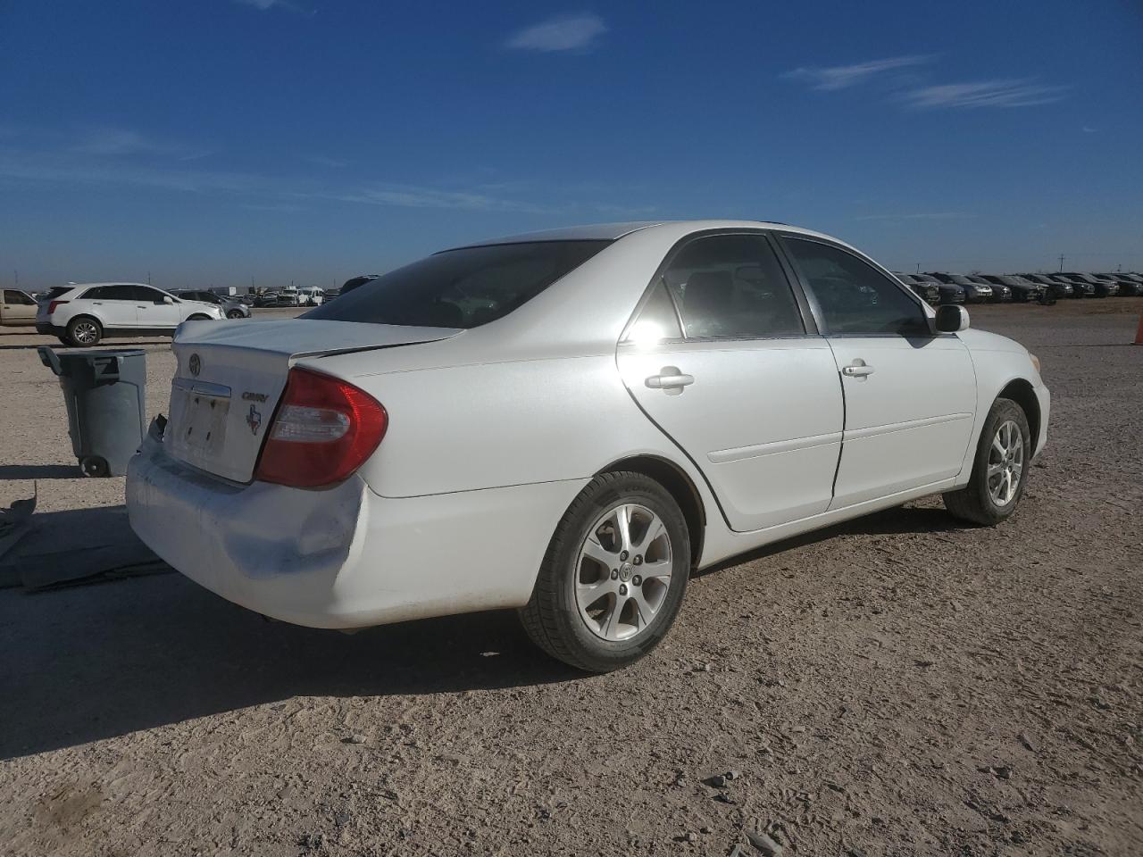 2004 Toyota Camry - Image 3