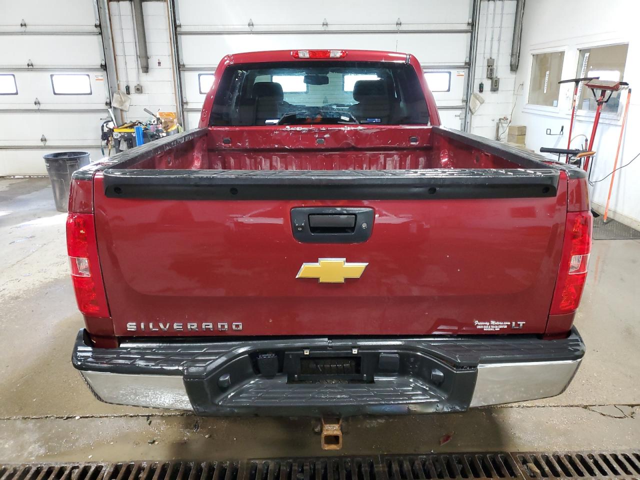 2013 Chevrolet Silverado - Image 6