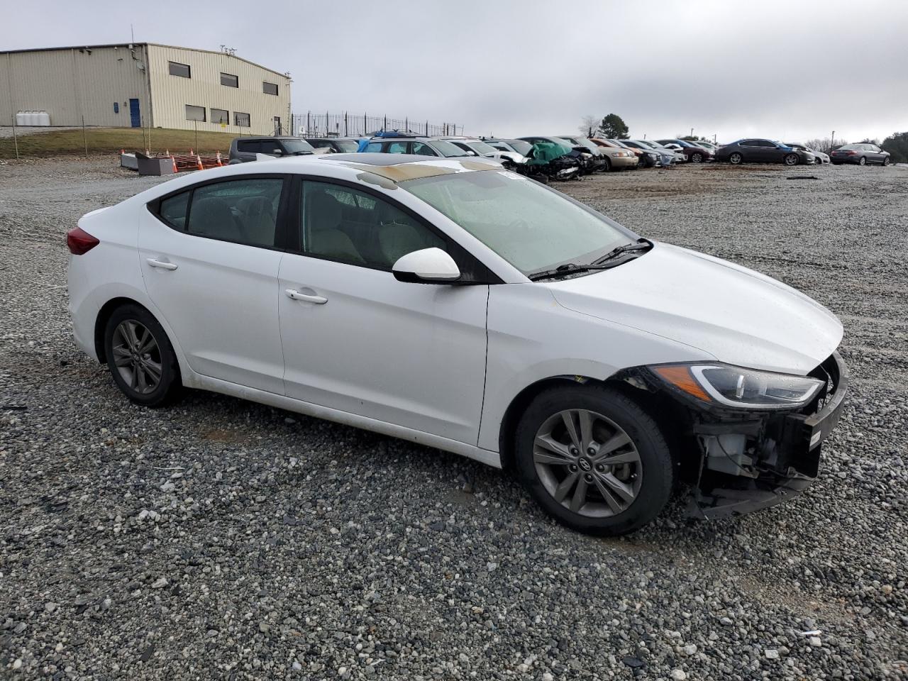 2018 Hyundai Elantra - Image 4