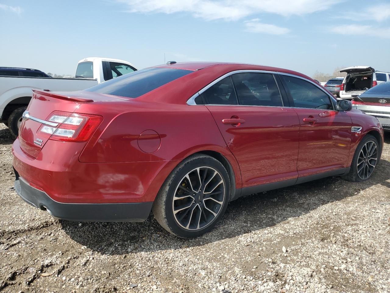 1FAHP2E88JG113878 FORD TAURUS 2018