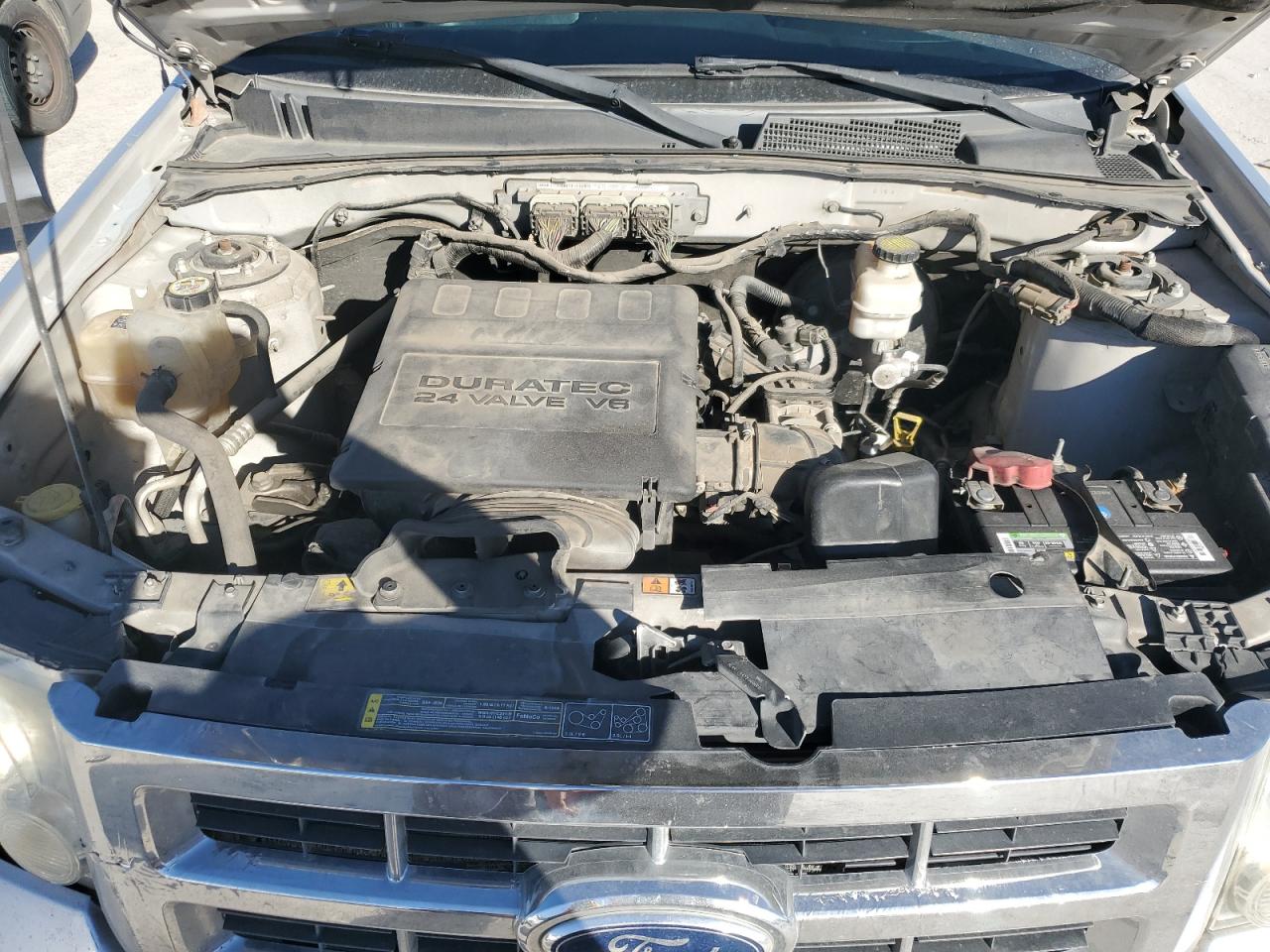 2012 Ford Escape - Image 12