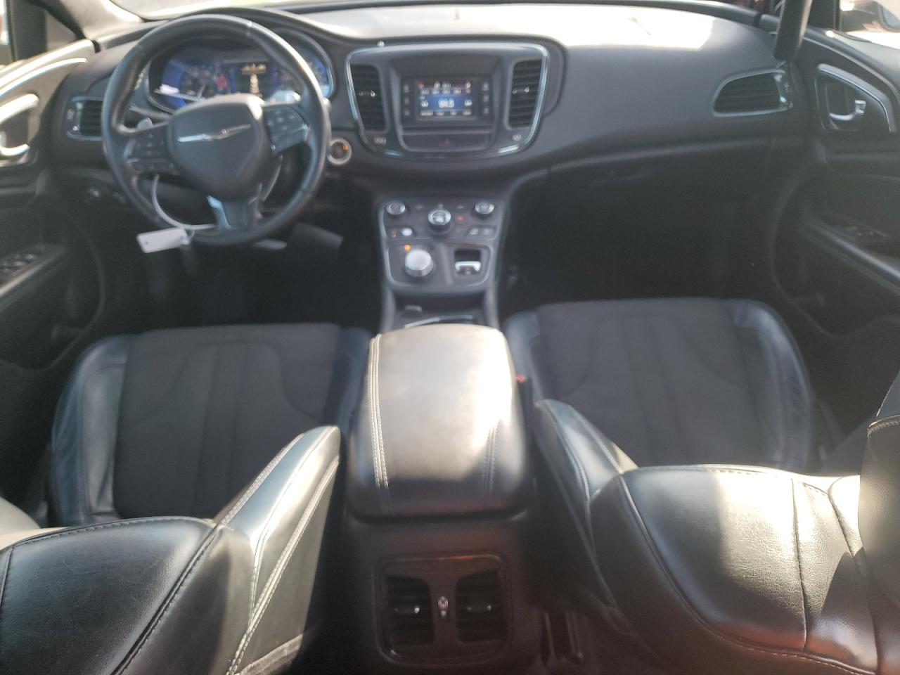2015 Chrysler 200 - Image 8