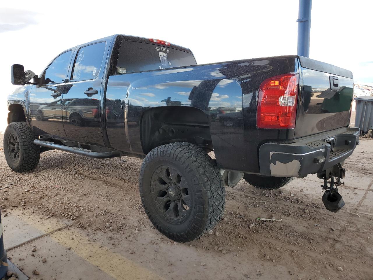 2013 Chevrolet Silverado - Image 2