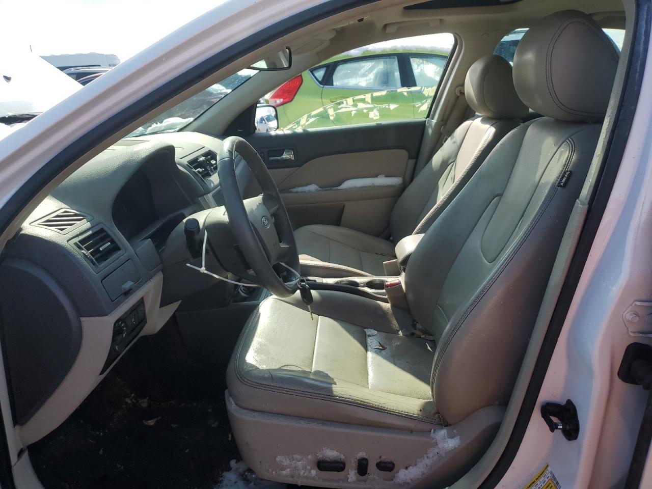 2012 Ford Fusion - Image 7