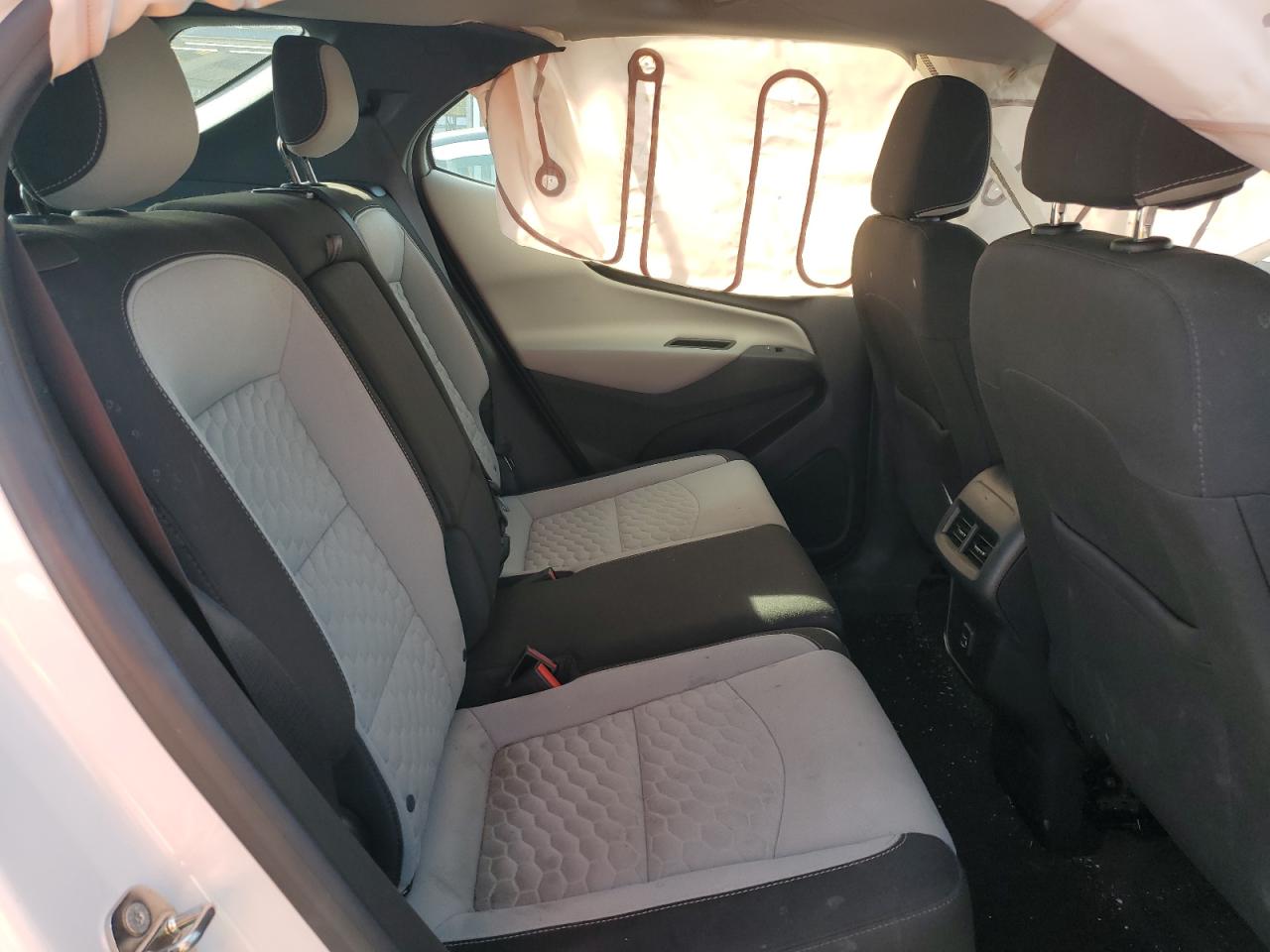 2019 Chevrolet Equinox - Image 11