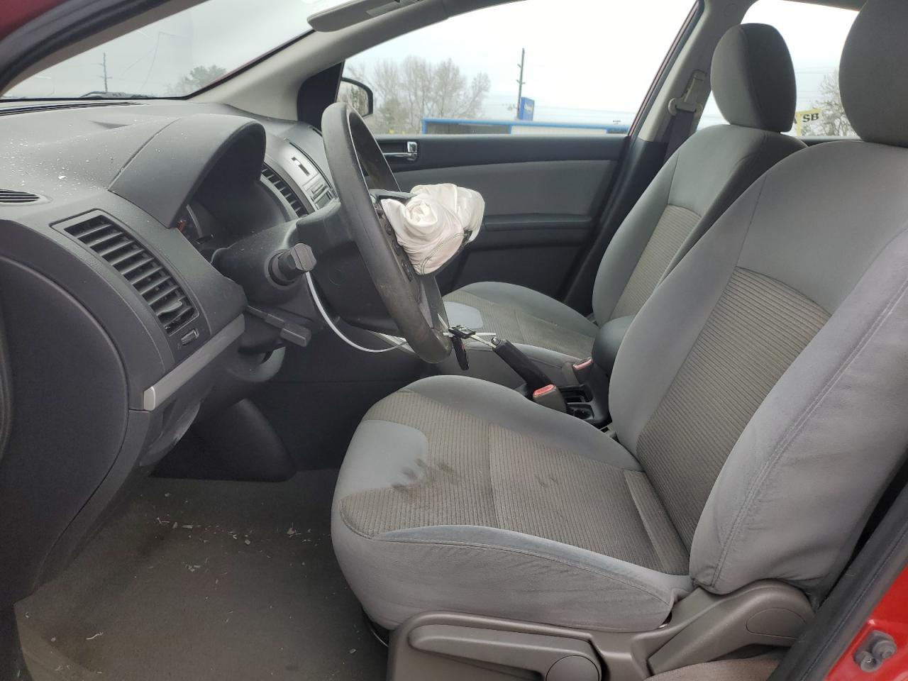 2010 Nissan Sentra - Image 7