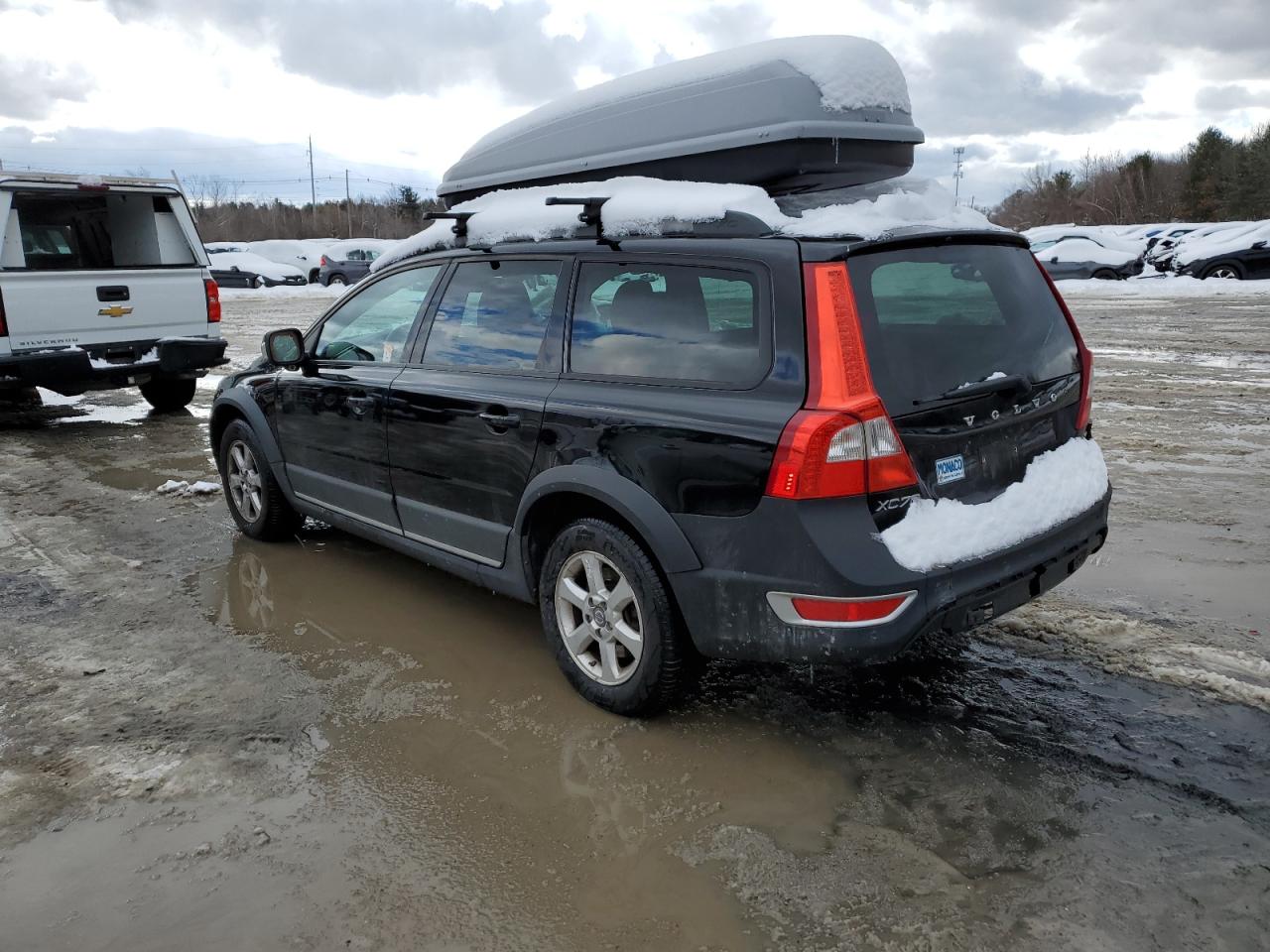 2008 Volvo XC70 - Image 2