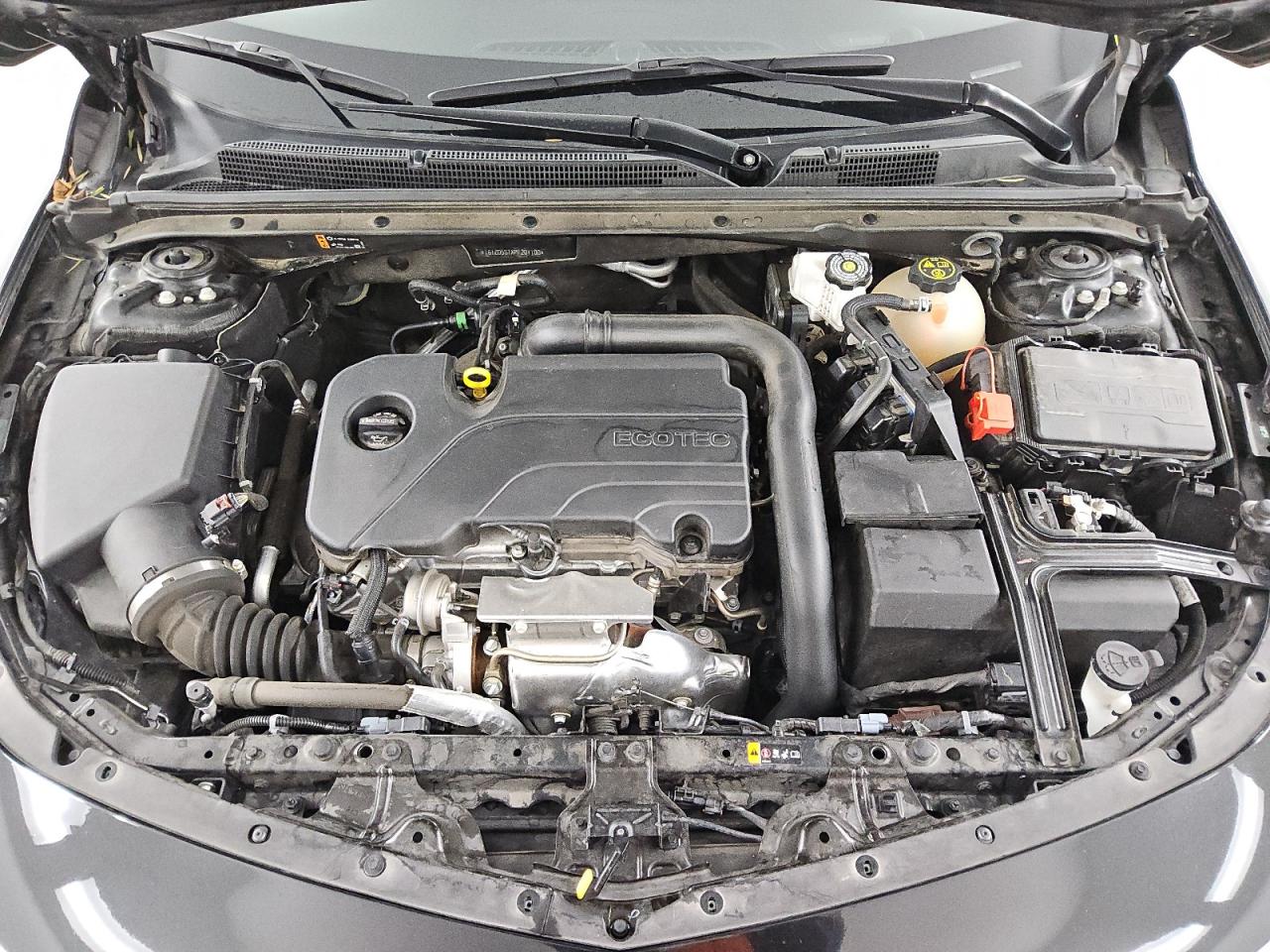 2023 Chevrolet Malibu - Image 11