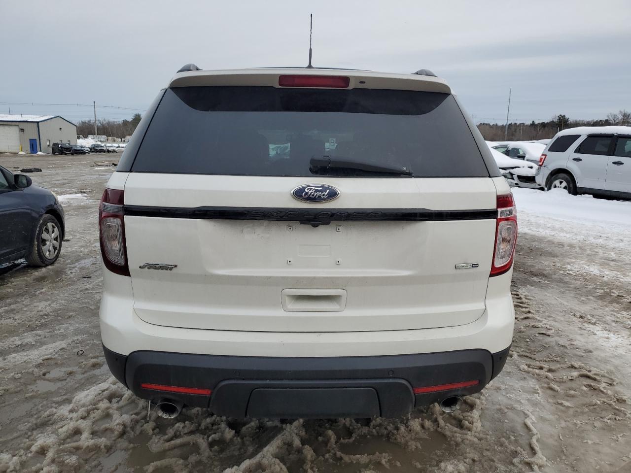 2015 Ford Explorer - Image 6