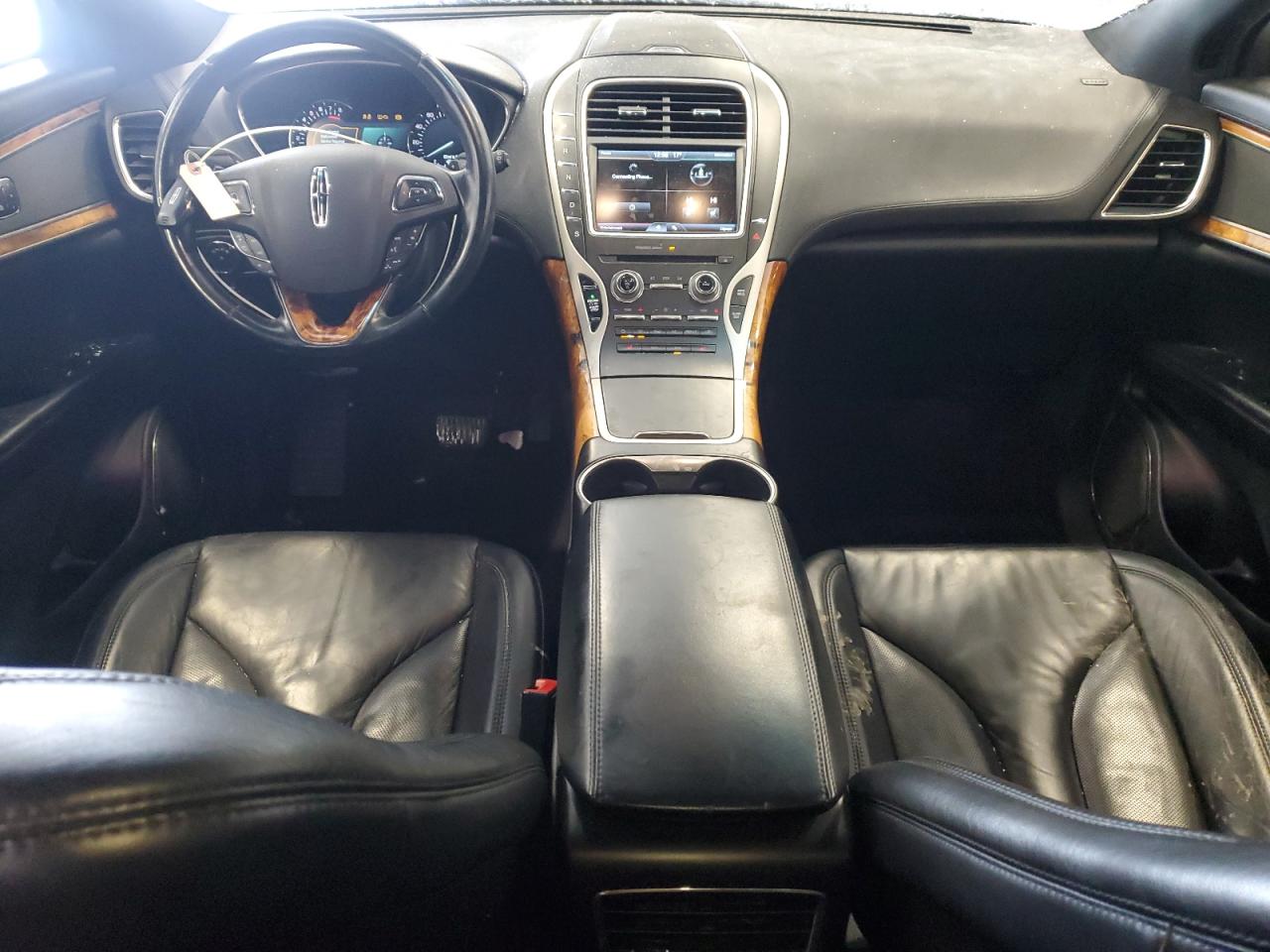 2016 Lincoln MKX - Image 8
